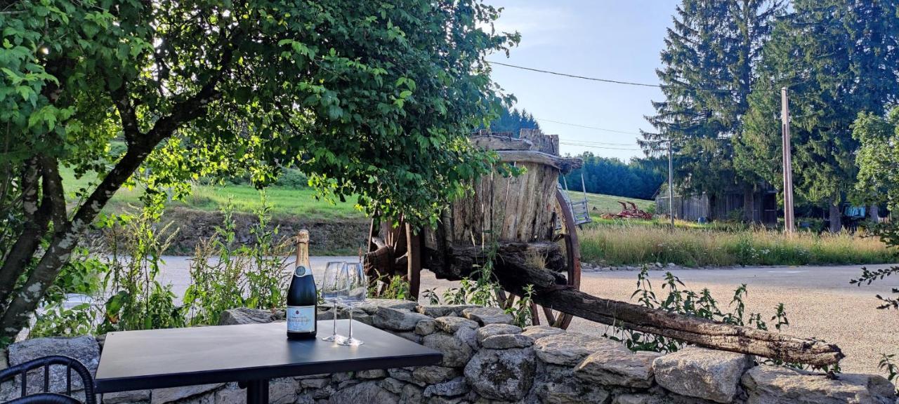 Le Pas Du Loup Royere-de-Vassiviere Exterior foto